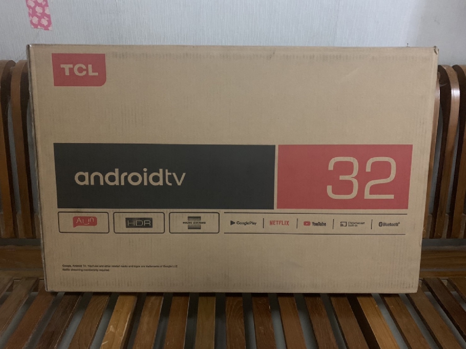 ขาย Android TV TCL 32 นิ้ว ราคา 4,300 สภาพ 100%