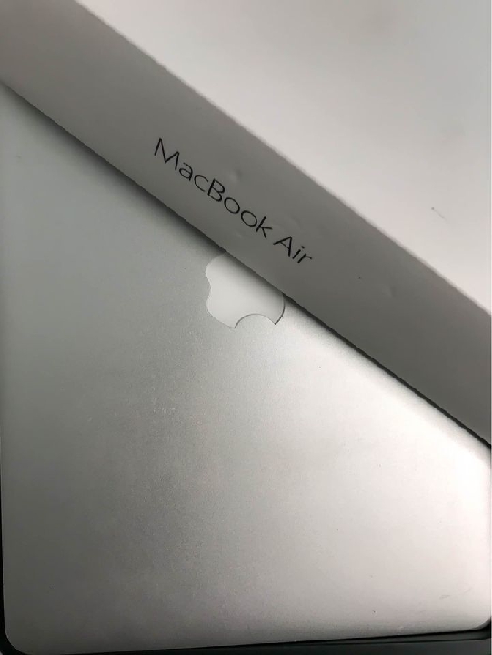 Macbook Air 2017 13’’