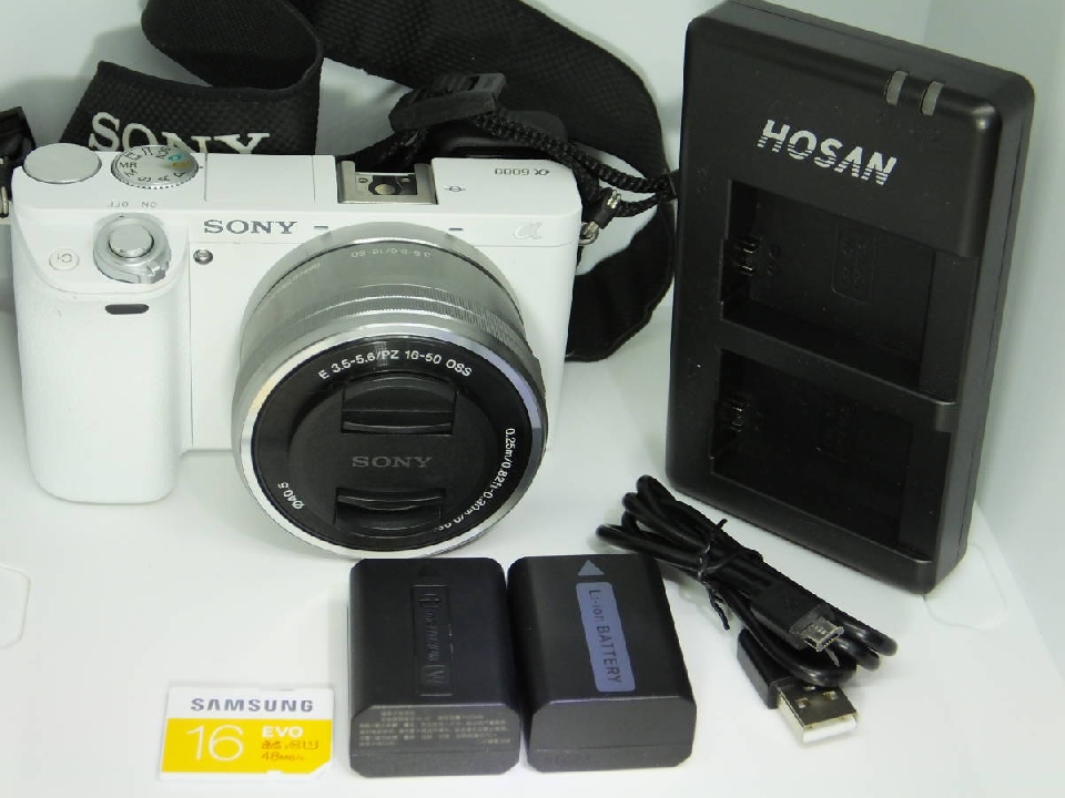 กล้อง Sony ILCE-6000 สีขาว