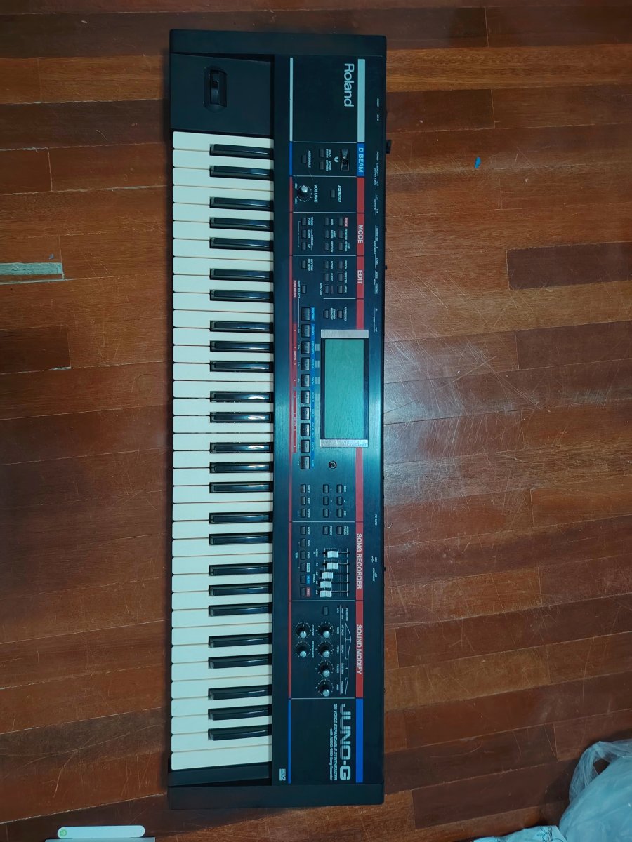 ROLAND JUNO-G (ไฟไม่ติด)