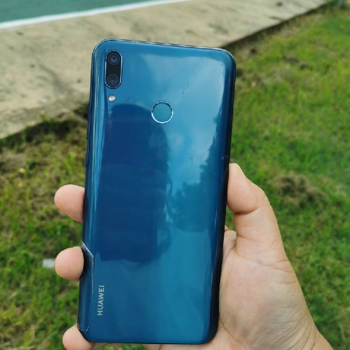 Huawei Y9 2018 สีเขียว มือ2