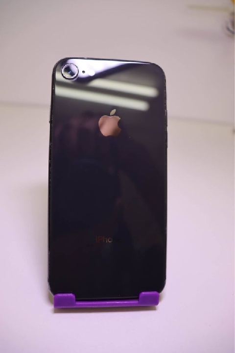 iPhone 8-Iphone64gb