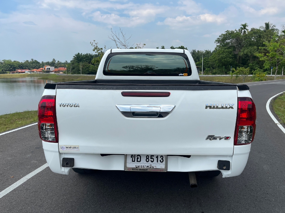 TOYOTA HILUX REVO 2.4 DOUBLE CAB AT