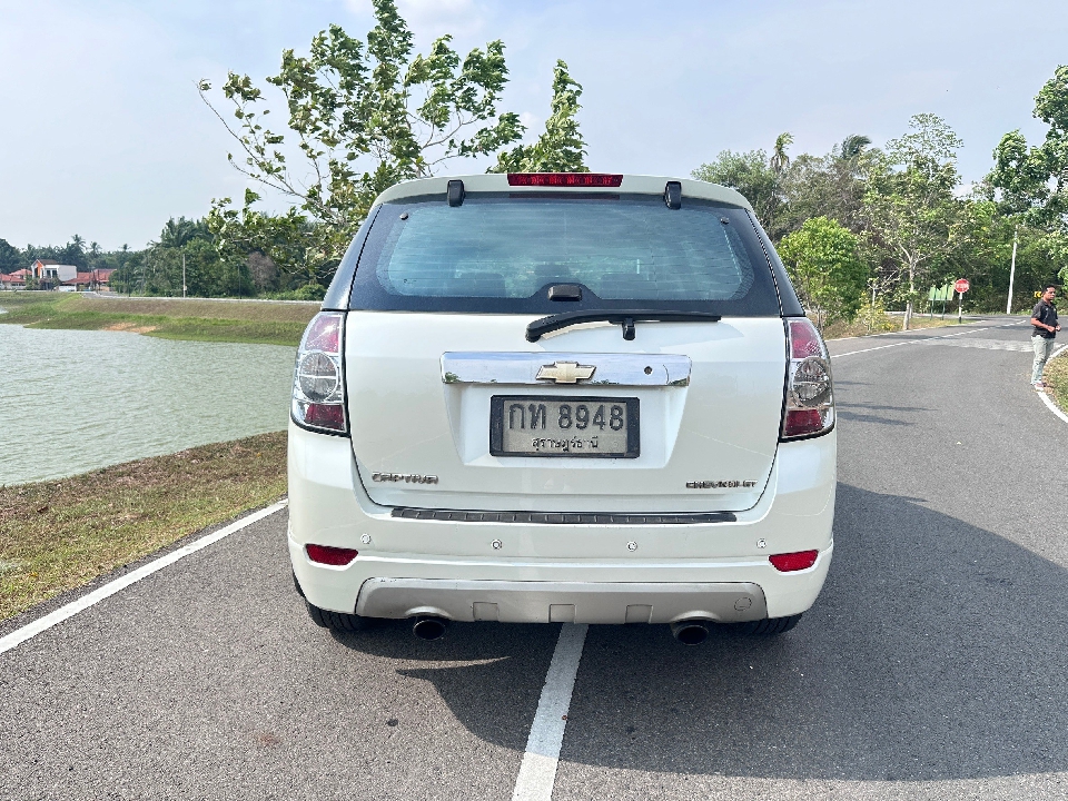 Chevrolet Captiva  2.0 LSX SUV AT 2010