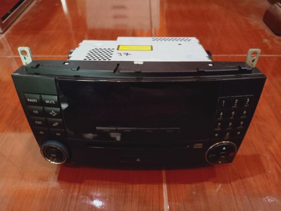 วิทยุCD Benz W203 แท้มือสองญี่ปุ่น