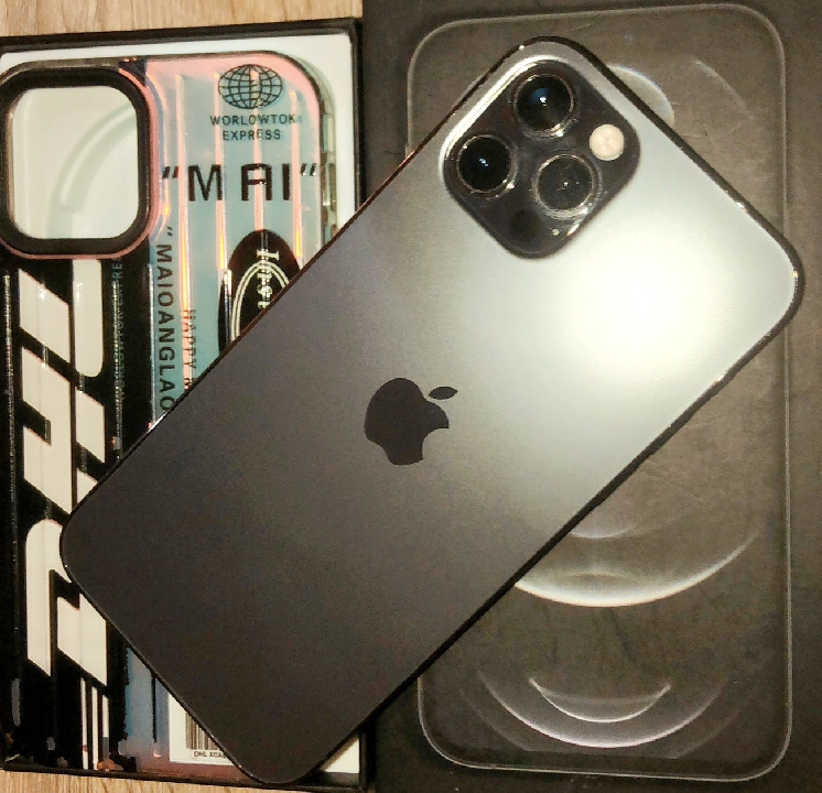 Apple iPhone12 Pro Max Black เครื่องสภาพสวย พร้อมใช้งาน จอใหญ่ แบตอึด หายากแล้ว