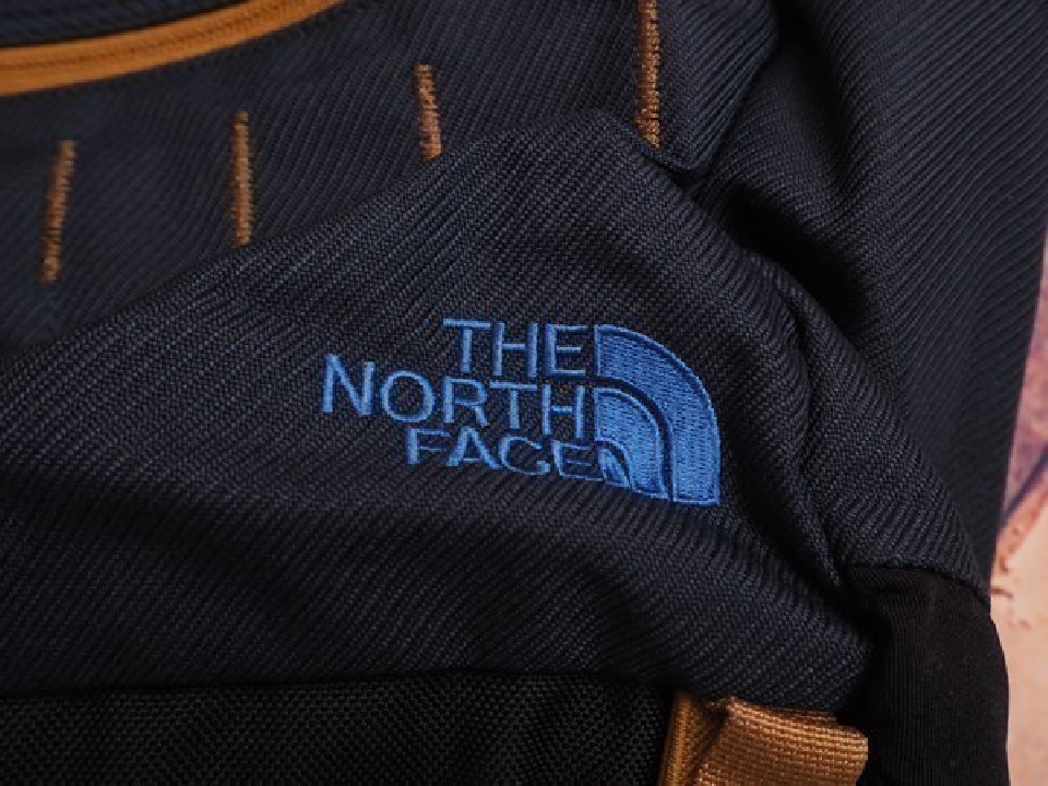 กระเป๋า  North Face