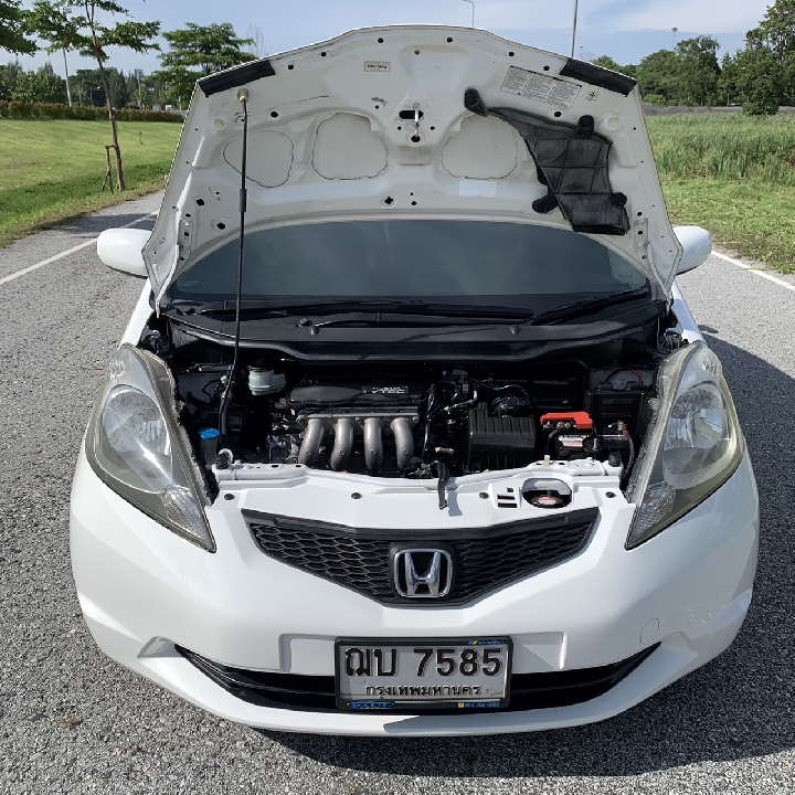 HONDA JAZZ 1.5S Auto 2009 ✅รถสวย น็อตไม่ขยับ ไร้อุบัติเหตุ