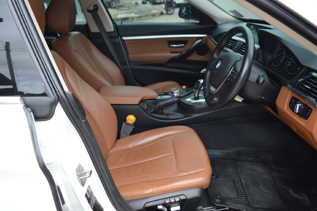 Luxury Car สุดหรูในราคาสุดคุ้ม BMW 320D GT