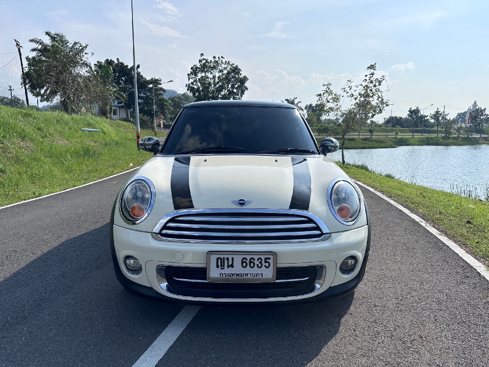 MINI COOPER Hatchback R56  1.6L AT 2013