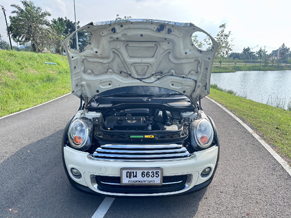 MINI COOPER Hatchback R56  1.6L AT 2013