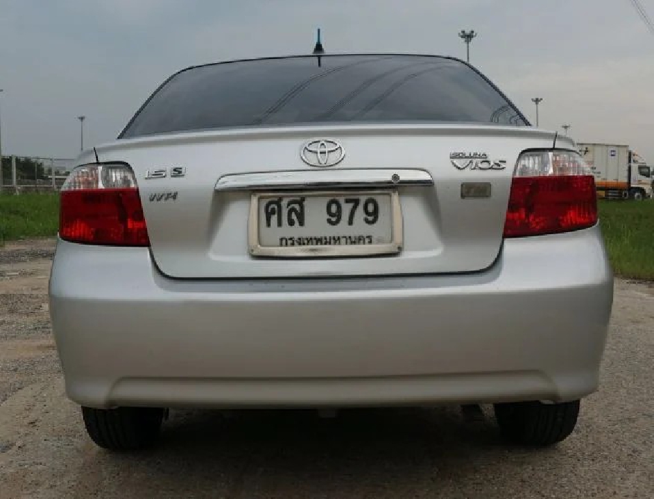 Toyota Vios ปี 2005