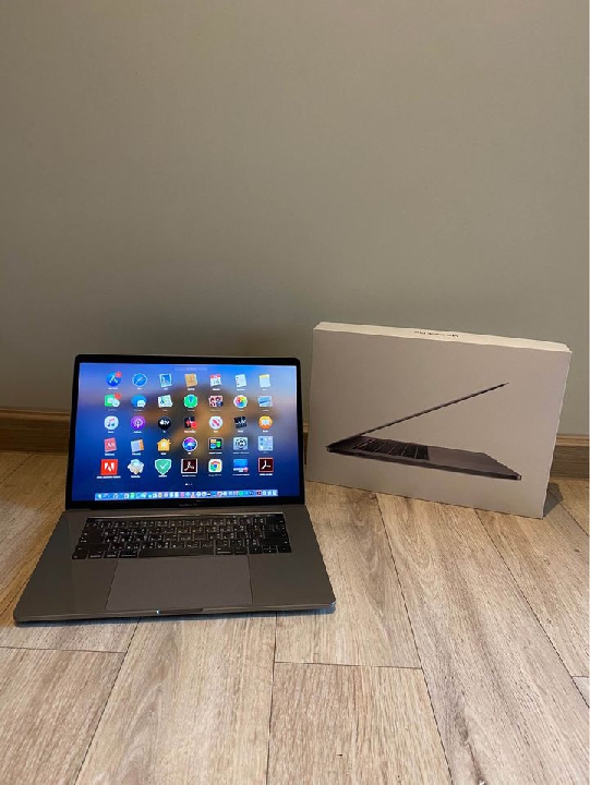 MacBook Pro 2019 (15 inch)
