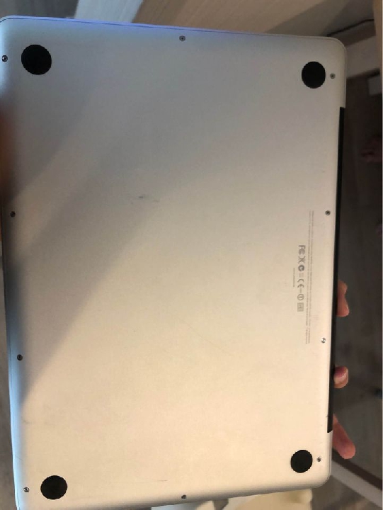 Macbook 13” pro 2010 for sell (used)