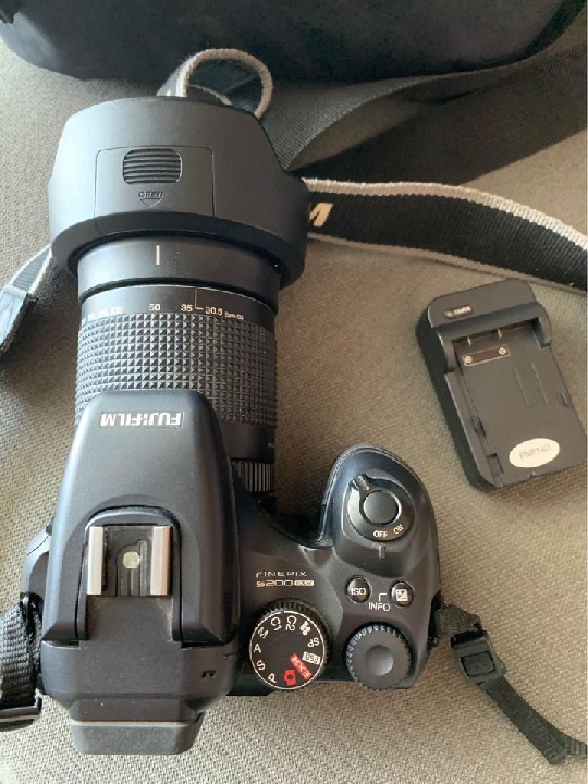 กล้อง camera DSLR camera  Fujifilm Finepix S200 EXR