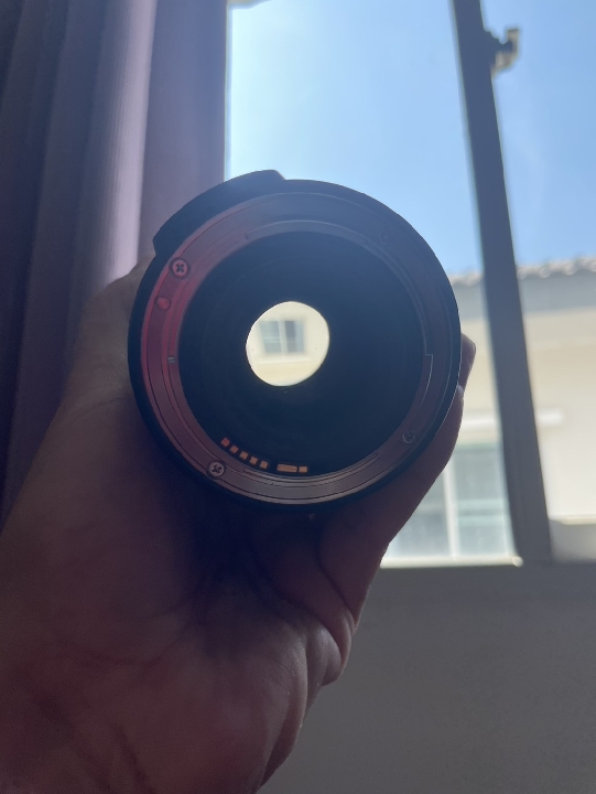 Canon EF-S 18-135mm IS