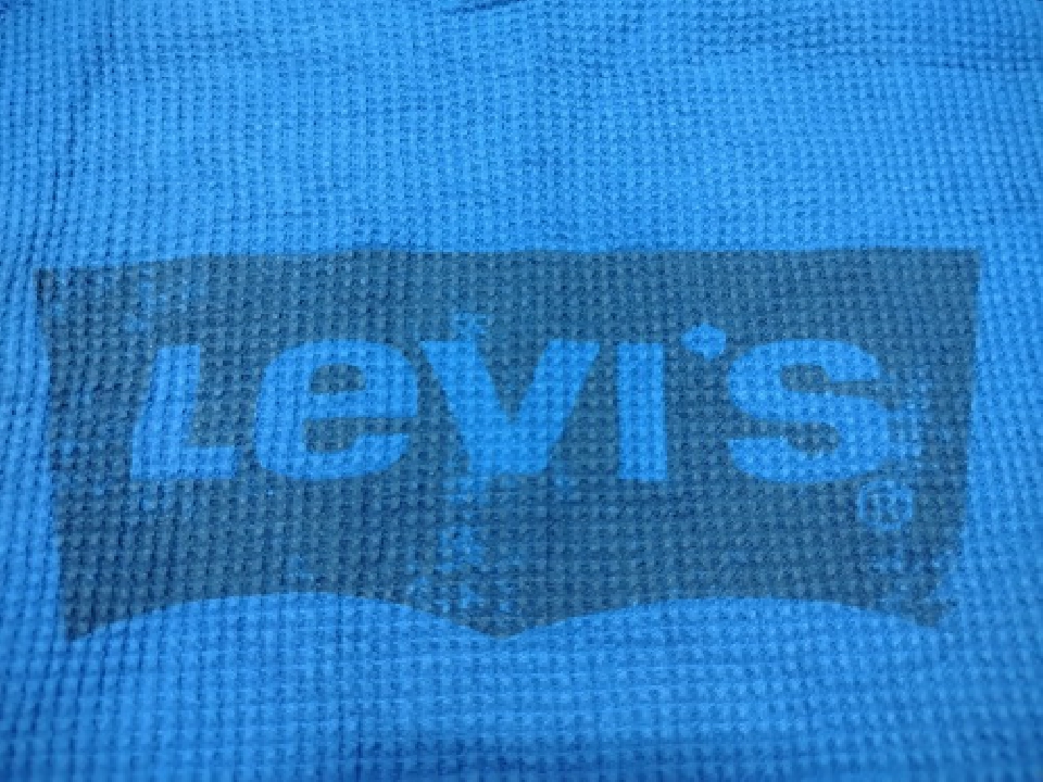 Levis.