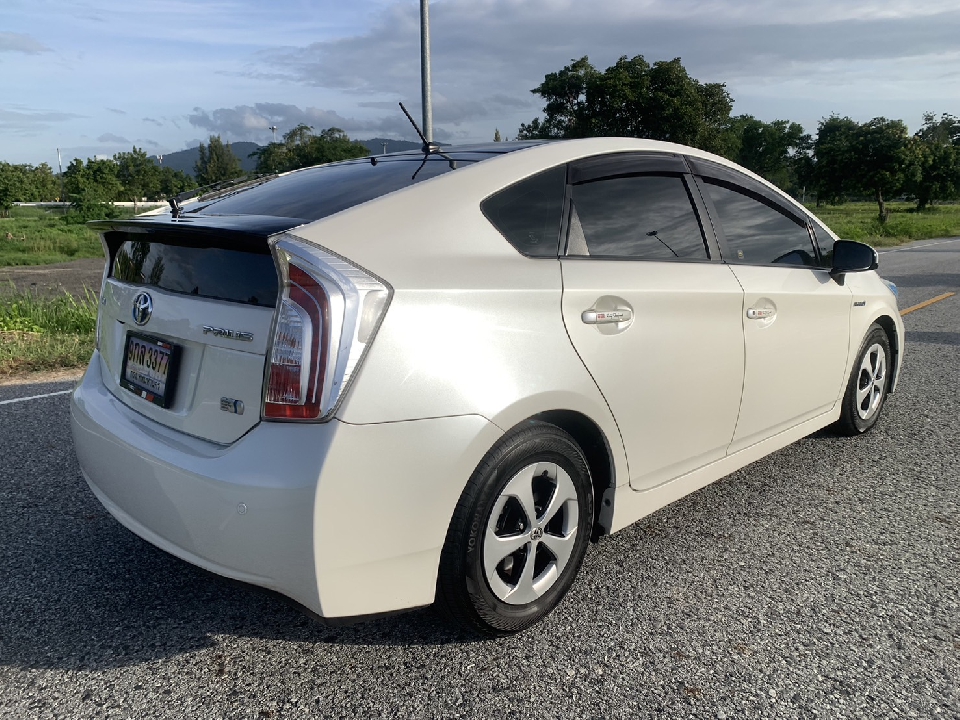 TOYOTA  Prius 1.8 Top Option 2013   ✅รถบ้านแท้ ไม่เคยทำสี ไม่เคยเกิดอุบัติเหต