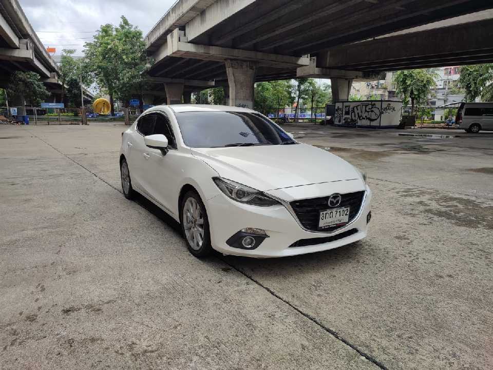 ฟรีดาวน์ Mazda 3 2.0 S Sedan AT ปี 2014