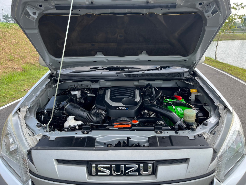 SUZU D-MAX SPARK 1.9 Ddi S ABS MT 2019