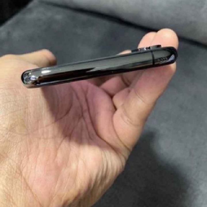 iPhoneXsสีดำเครื่องนอก