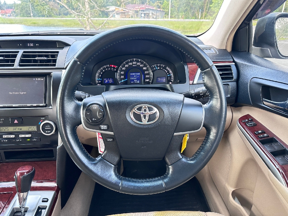 TOYOTA CAMRY 2.0 G AT  2013