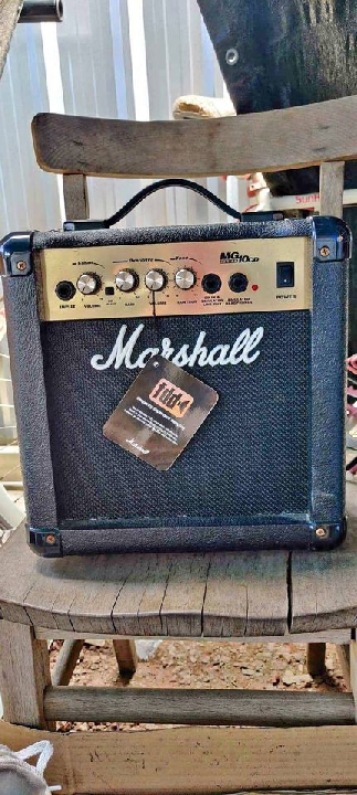 Amp Marshall สวยเหมือนใหม่