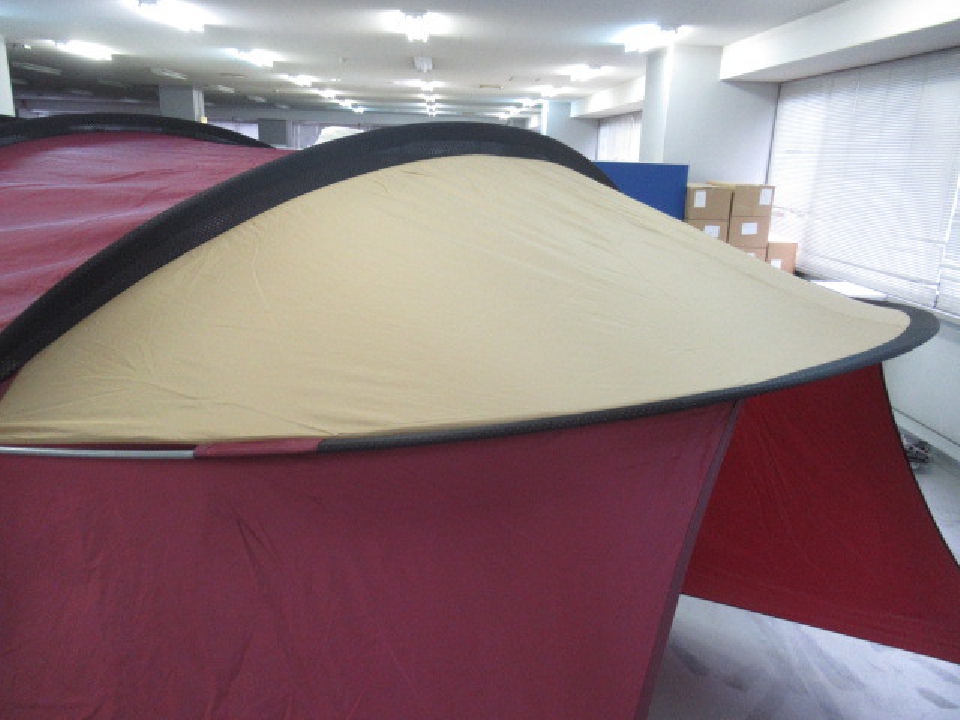 เต็นท์ ญี่ปุ่น Coleman Tunnel 2 Room House 2000031263 Burgundy Color Outdoor Camping Tent