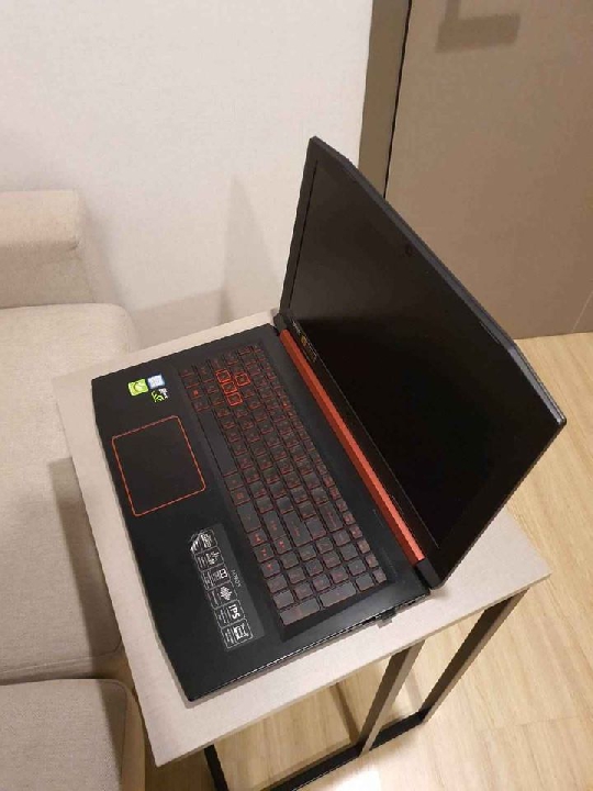 Notebook gameing Acer nitro5 i5 gen7 gtx1050