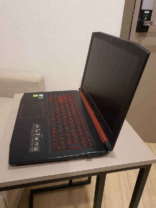 Notebook gameing Acer nitro5 i5 gen7 gtx1050