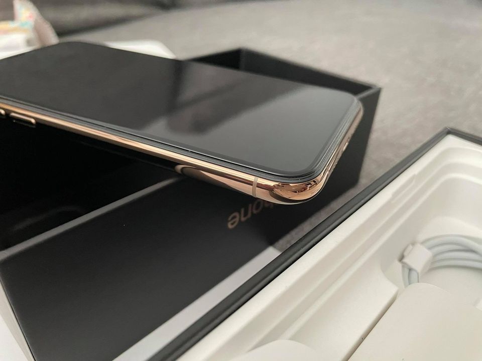 ขาย iPhone 11 Pro สีทอง 256Gb