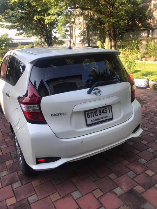 ขายรถ Nissan Note VL ตัวTOP สีขาว ปี2017 ใช้น้อยมาก เจ้าของขายเอง