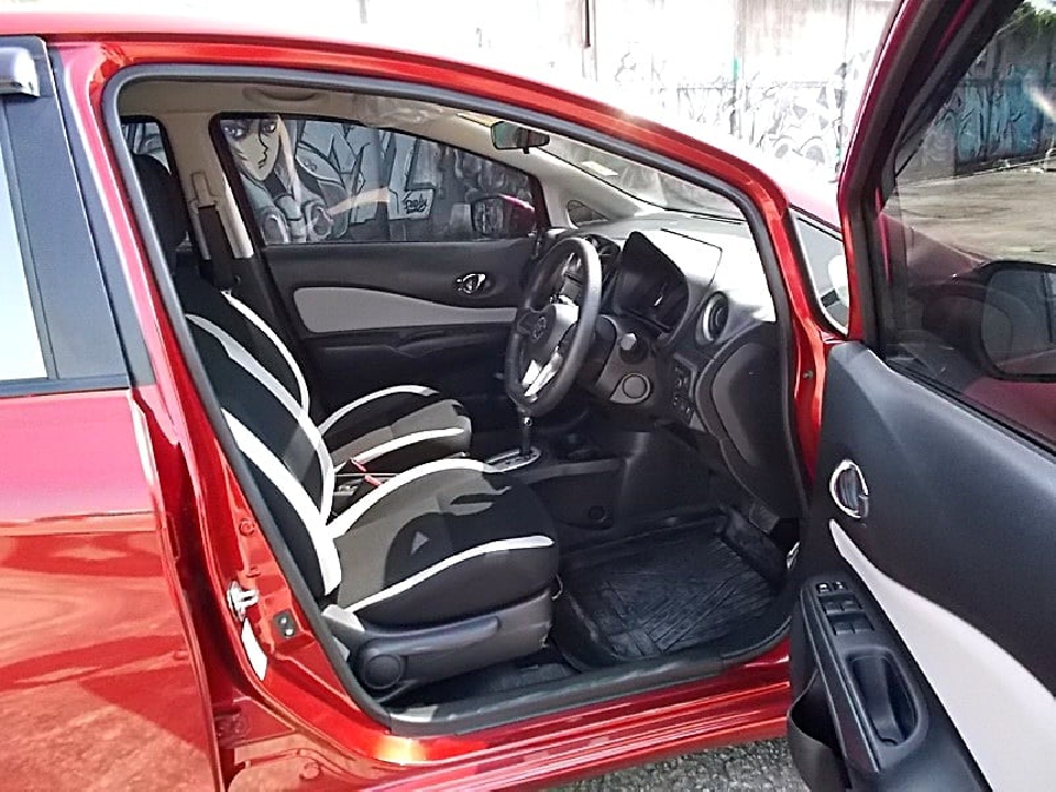 Nissan Note 1.2 V ปี 2019 รถสวยมือเดียวขับดีภายในนั่งสบายตัวรถพร้อมใช้