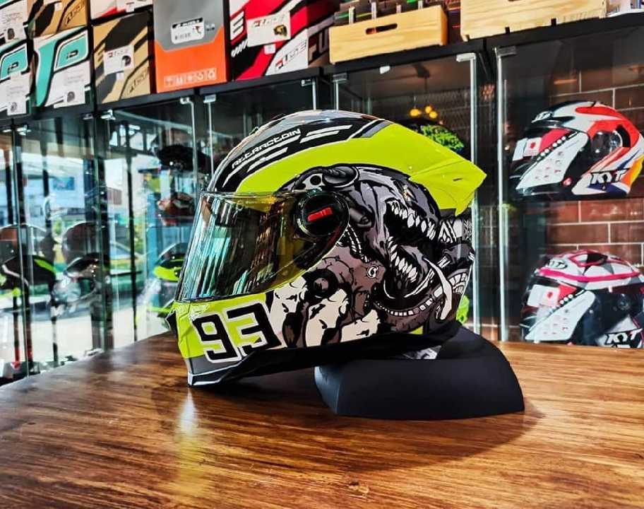 หมวกกันน็อค AGV