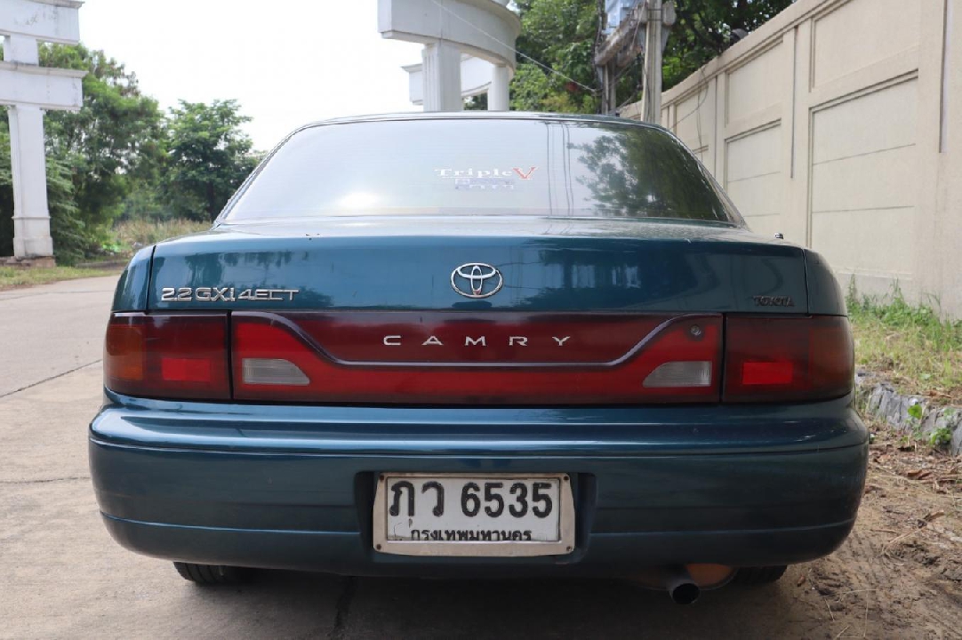 TOYOTA CAMRY 2.2 GXI 1996