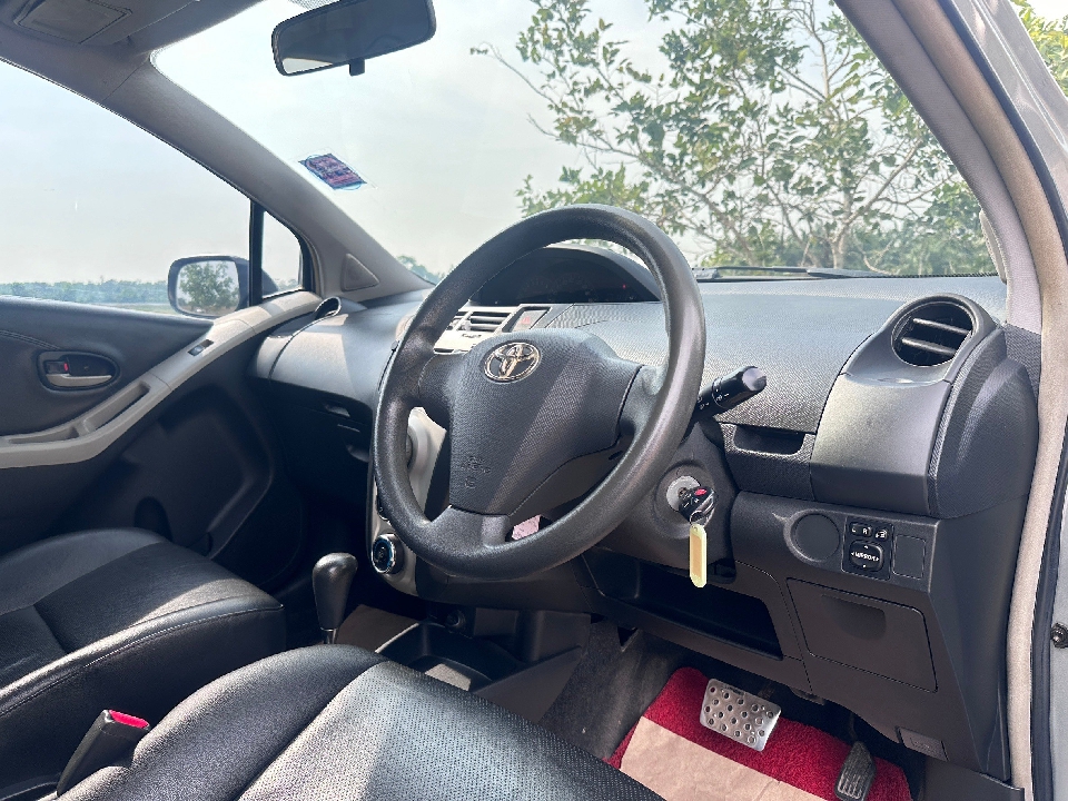 TOYOTA YARIS1.5 G AT ปี 2006